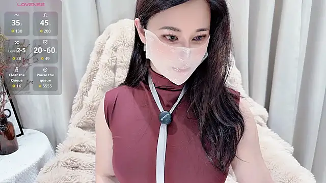 Snapshot of shishi_baby chatting on March 7, 3:53 pm shishi baby online show from March 7, 3:53 pm