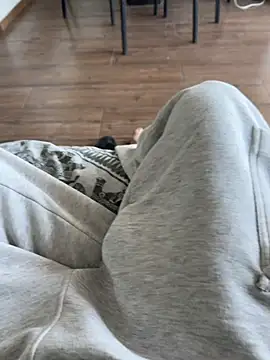 Manu97k online show from November 30, 8:51 am