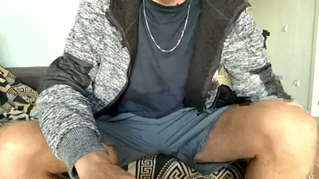 Manu97k online show from January 7, 5:59 pm