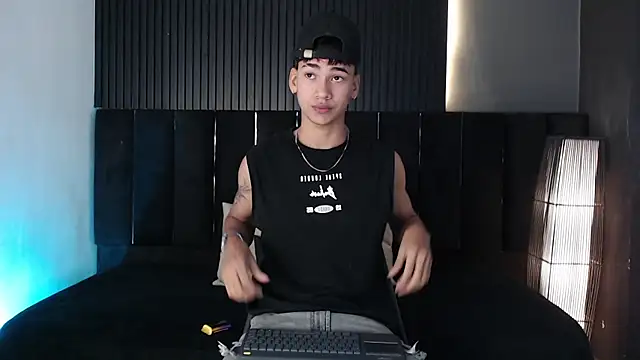 Dominic ghost online show from November 12, 12:22 am