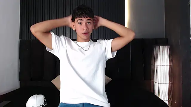 Dominic ghost online show from December 15, 11:09 pm