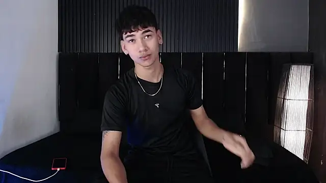Dominic ghost online show from April 10, 1:11 am
