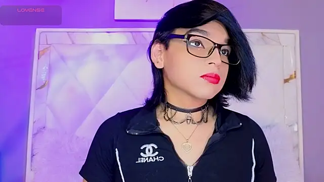 Dannyhot  online show from May 6, 7:52 pm