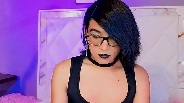 Dannyhot  online show from May 19, 8:15 pm