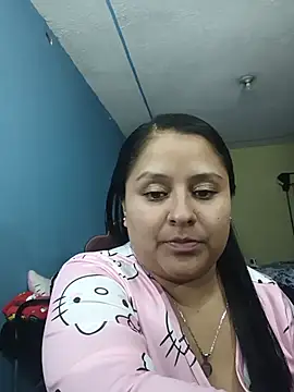 Snapshot of samy_ttt chatting on May 15, 3:46 am samy ttt online show from May 15, 3:46 am