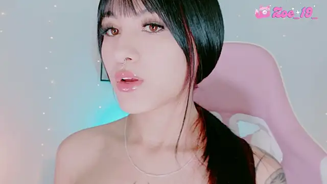 cuteezoe online show from January 13, 11:21 pm