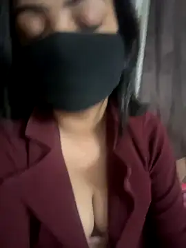 Snapshot of Theindian_Barbie chatting on December 2, 4:24 pm Theindian Barbie online show from December 2, 4:24 pm