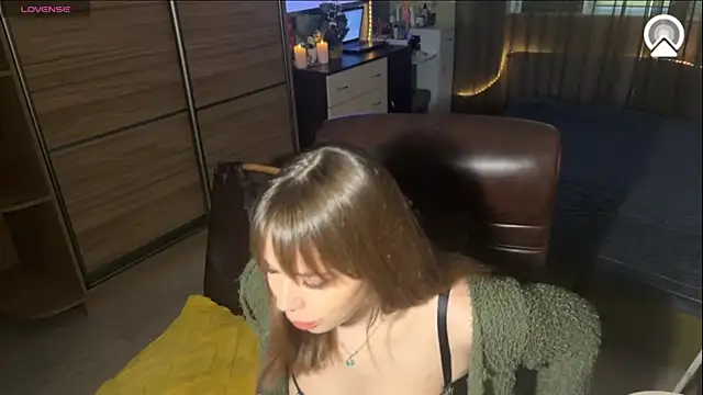 xxx sandra  online show from December 21, 12:01 pm