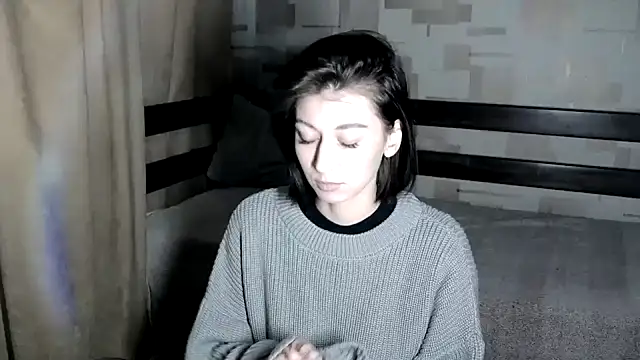 Snapshot of AiryR chatting on September 29, 1:49 pm AiryR online show from September 29, 1:49 pm