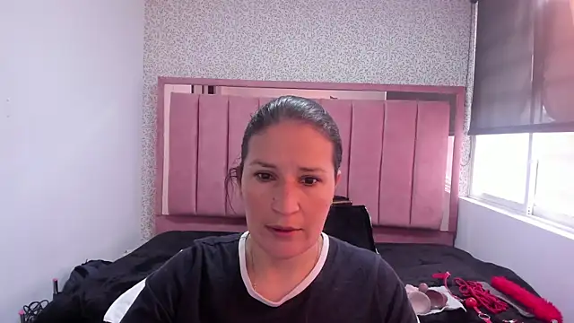 Snapshot of Barbara_fox__ chatting on July 13, 12:08 pm Barbara fox online show from July 13, 12:08 pm