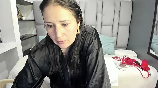 Snapshot of Barbara_fox__ chatting on July 14, 12:13 am Barbara fox online show from July 14, 12:13 am