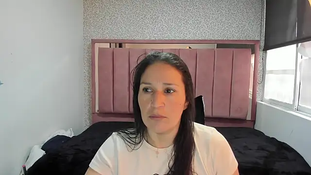 Snapshot of Barbara_fox__ chatting on July 14, 12:00 pm Barbara fox online show from July 14, 12:00 pm