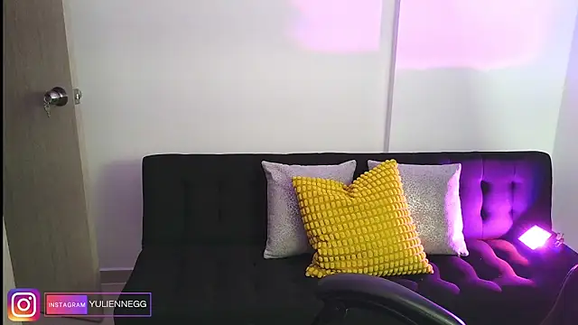 Yulienneg online show from November 23, 12:32 am