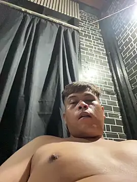Snapshot of DeliciuosSAUSAGE91 chatting on April 12, 9:31 pm DeliciuosSAUSAGE91 online show from April 12, 9:31 pm