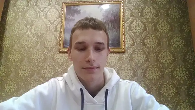 Snapshot of your___honeyy chatting on September 27, 10:53 am your   honeyy online show from September 27, 10:53 am