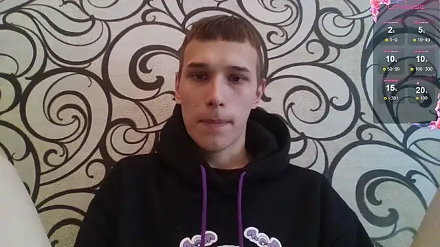 Snapshot of your___honeyy chatting on October 1, 9:37 am your   honeyy online show from October 1, 9:37 am