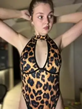 Snapshot of Emaline_Fane chatting on July 2, 8:26 pm Emaline Fane online show from July 2, 8:26 pm