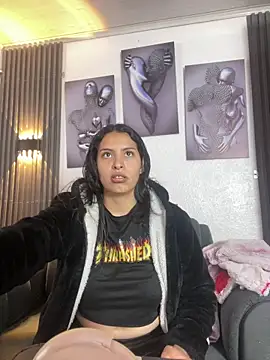 Mia garcia28 online show from February 2, 7:23 pm