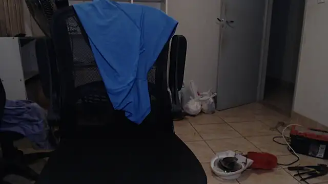 Snapshot of indio_88 chatting on July 4, 2:23 pm indio 88 online show from July 4, 2:23 pm