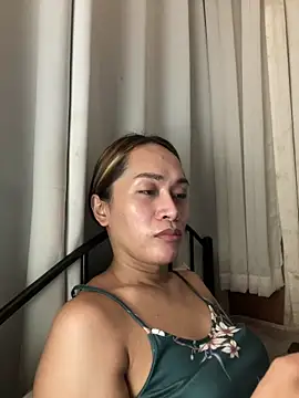 RomanticPearlTS online show from February 17, 1:46 am