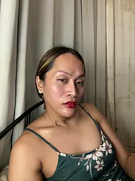 RomanticPearlTS online show from March 12, 4:18 am