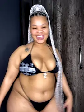 Snapshot of Thick_Ass_Barbiie chatting on October 27, 8:46 pm Thick Ass Barbiie online show from October 27, 8:46 pm