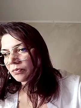 Snapshot of LadyNora chatting on May 3, 4:57 pm LadyNora online show from May 3, 4:57 pm