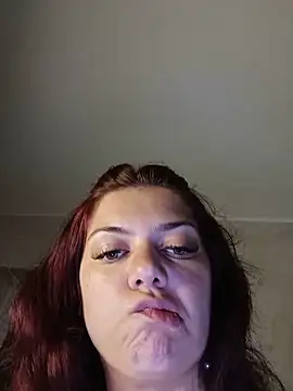 Snapshot of LadyNora chatting on May 18, 7:52 pm LadyNora online show from May 18, 7:52 pm