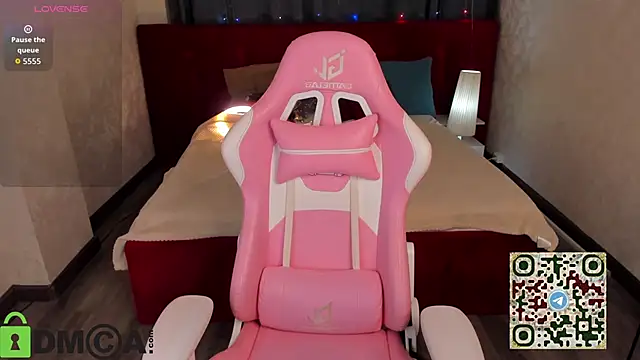 Mia E1fie online show from January 19, 1:09 am