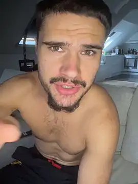 los freaky online show from September 25, 2:10 pm