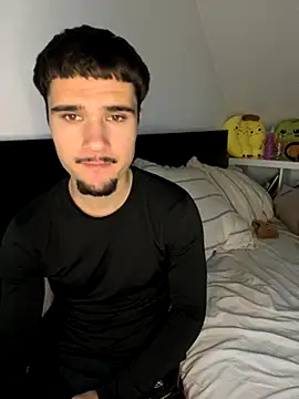 los freaky online show from November 5, 4:07 pm