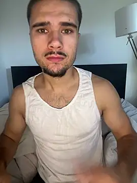 los freaky online show from July 16, 10:10 am