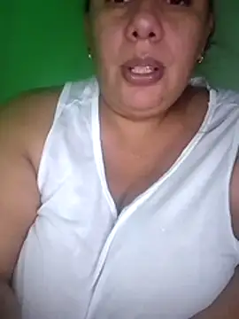 Snapshot of luzdanna chatting on April 25, 7:22 pm luzdanna online show from April 25, 7:22 pm