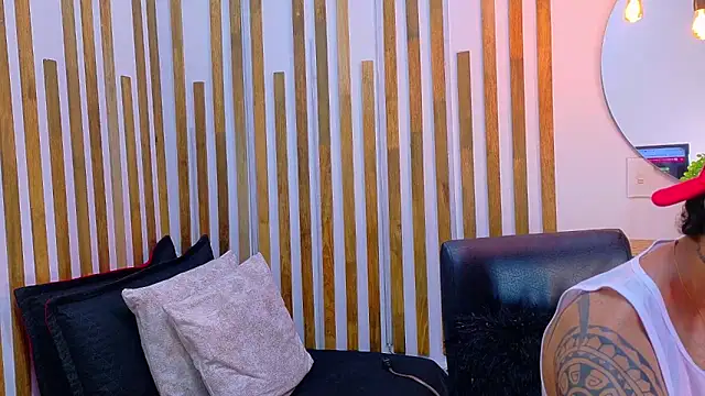 yorbymaxx online show from February 9, 1:04 pm