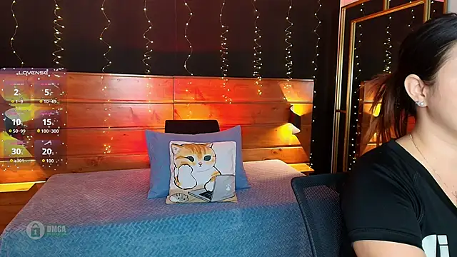 Snapshot of hanna_kimura chatting on September 21, 8:21 pm hanna kimura online show from September 21, 8:21 pm