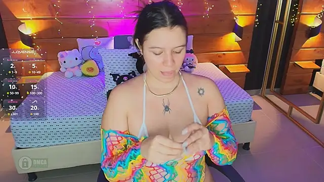 Snapshot of hanna_kimura chatting on October 7, 7:44 pm hanna kimura online show from October 7, 7:44 pm