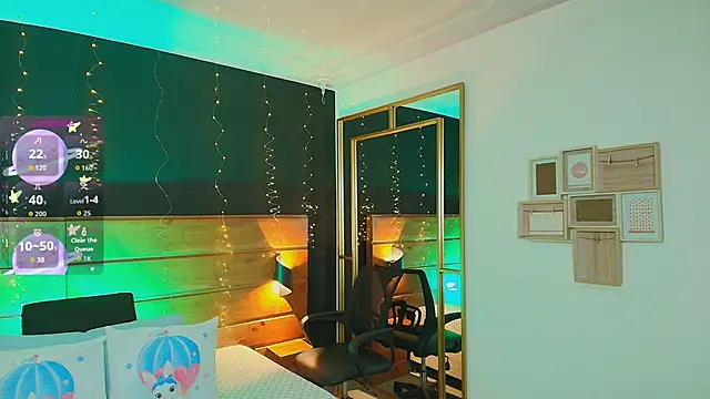 Snapshot of hanna_kimura chatting on October 24, 7:54 pm hanna kimura online show from October 24, 7:54 pm