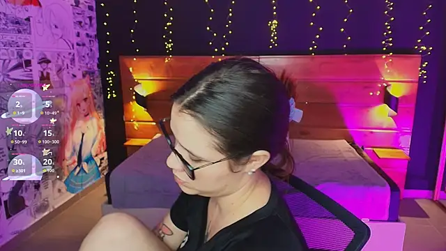 Snapshot of hanna_kimura chatting on October 30, 7:58 pm hanna kimura online show from October 30, 7:58 pm