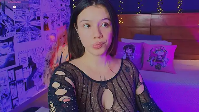 Snapshot of hanna_kimura chatting on November 19, 8:20 pm hanna kimura online show from November 19, 8:20 pm