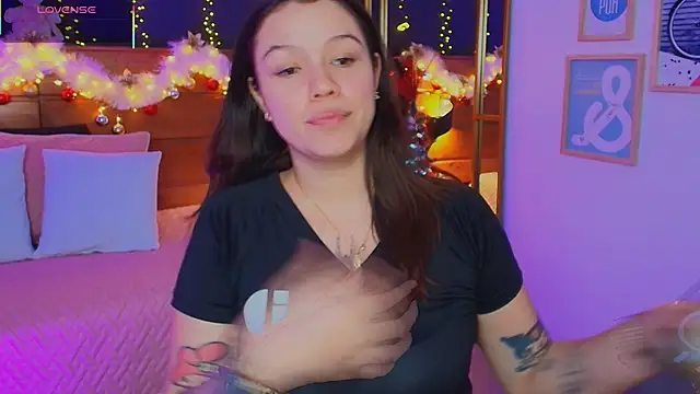 Snapshot of hanna_kimura chatting on December 5, 8:27 pm hanna kimura online show from December 5, 8:27 pm