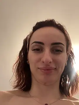 AuraPure online show from December 3, 12:25 pm