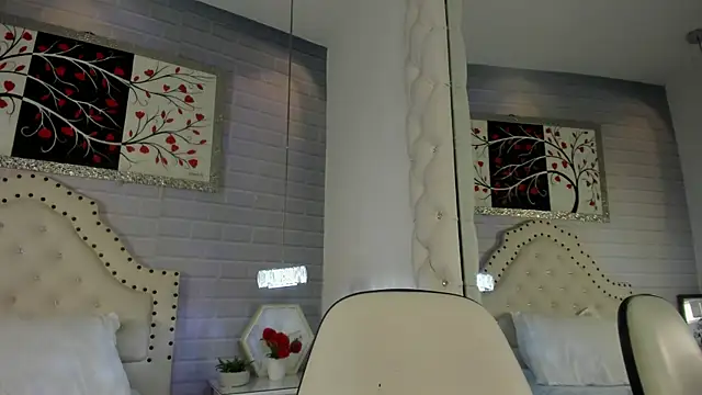 Snapshot of MeyBaldini chatting on July 25, 12:47 pm MeyBaldini online show from July 25, 12:47 pm