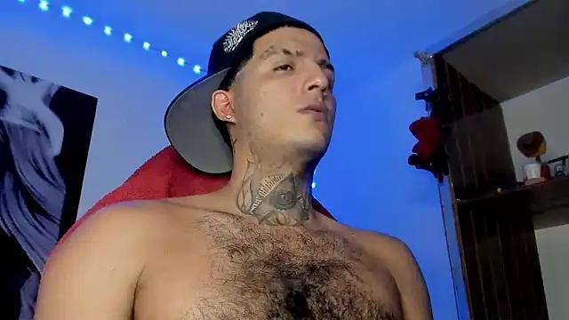 Snapshot of Lord_Luciferhot_Dirty666 chatting on May 15, 11:01 pm Lord Luciferhot Dirty666 online show from May 15, 11:01 pm