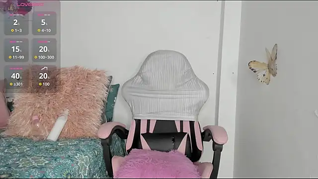 Snapshot of mari-ross chatting on July 26, 2:09 am mari-ross online show from July 26, 2:09 am