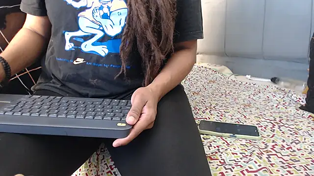 Snapshot of AmbarSmit chatting on July 9, 4:55 pm AmbarSmit online show from July 9, 4:55 pm