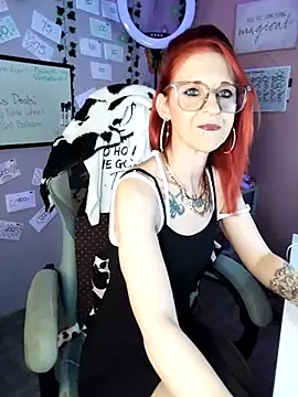 Purple2StayThnxx online show from November 27, 10:56 pm