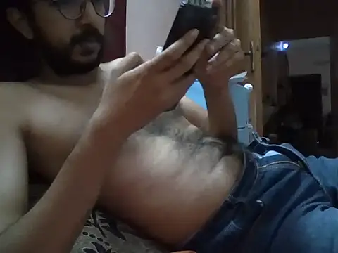 Snapshot of hashim1410 chatting on September 26, 1:42 am hashim1410 online show from September 26, 1:42 am
