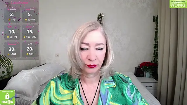 hunters woman online show from April 30, 6:58 pm