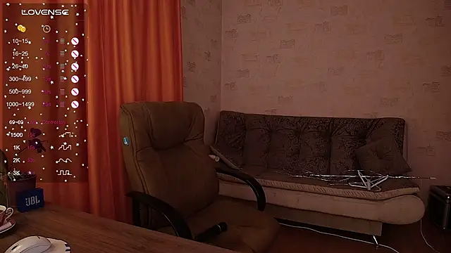 Snapshot of Milla_Vanilla_ chatting on February 13, 12:01 pm Milla Vanilla online show from February 13, 12:01 pm