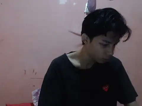 Snapshot of Kyoshi_19 chatting on October 6, 6:11 am Kyoshi 19 online show from October 6, 6:11 am